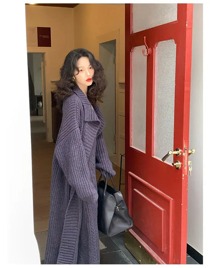 2024 Winter Hong Kong Style Retro Casual Knitted Cardigan Two-piece Set for Women Autumn/Winter New Mid-length Coat and Dress