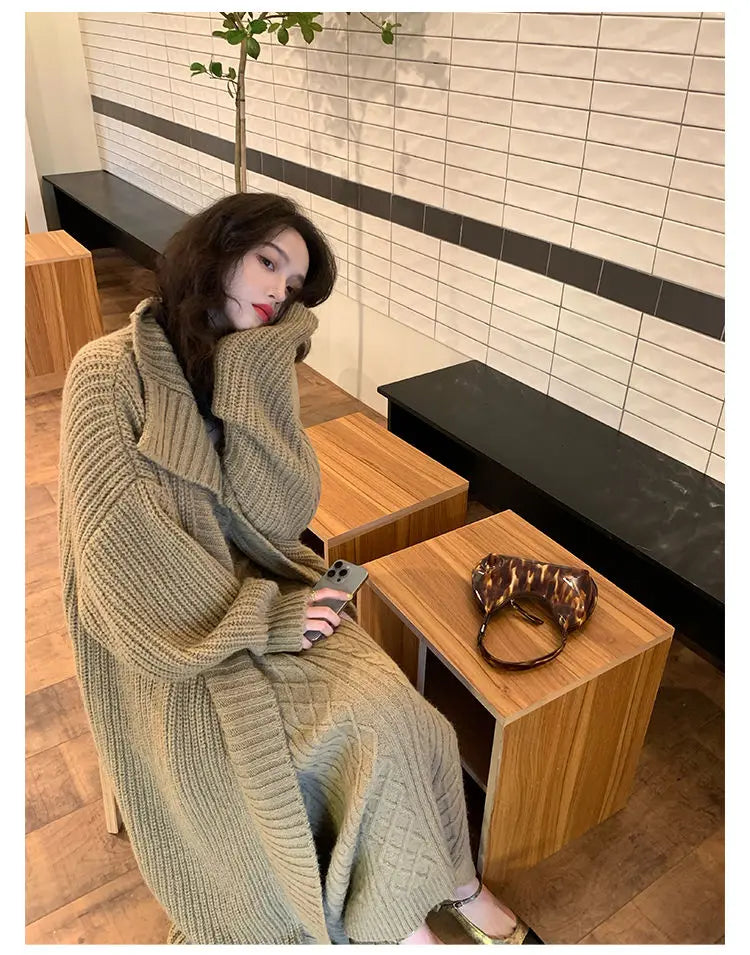 2024 Winter Hong Kong Style Retro Casual Knitted Cardigan Two-piece Set for Women Autumn/Winter New Mid-length Coat and Dress